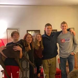 Meet your Posher, Christian